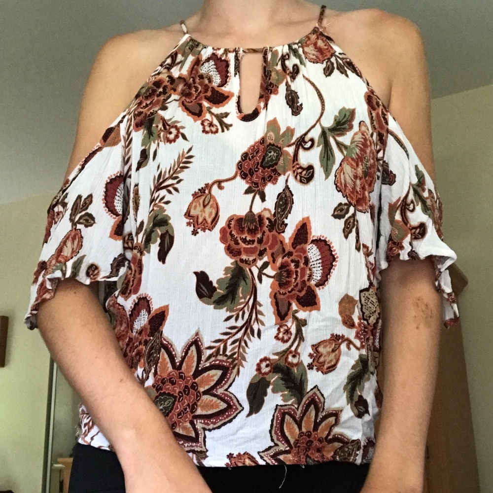 Floral Cold Shoulder Tee